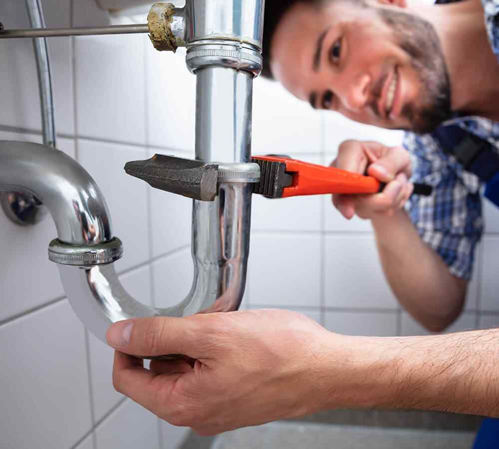https://www.spotondraincleaning.com/wp-content/uploads/2018/10/inner_11.jpg